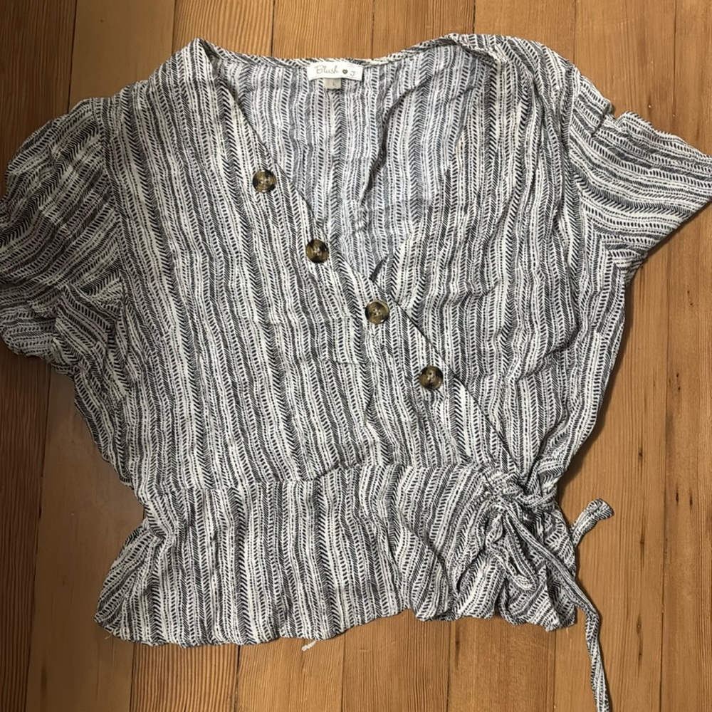 Black/ Cream Blouse size Large